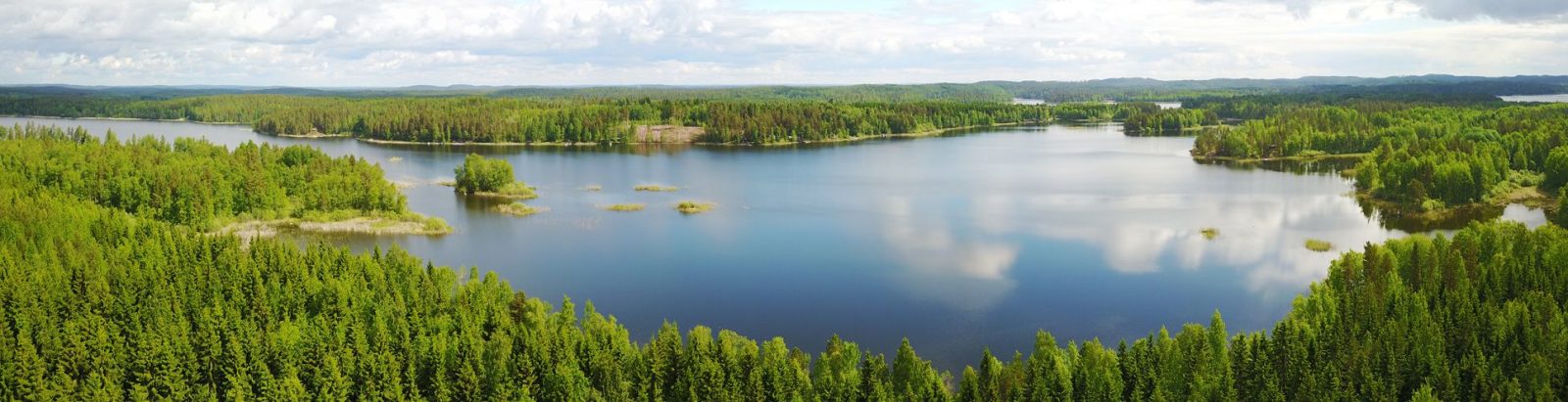 Vuottolahden järvinäkymä